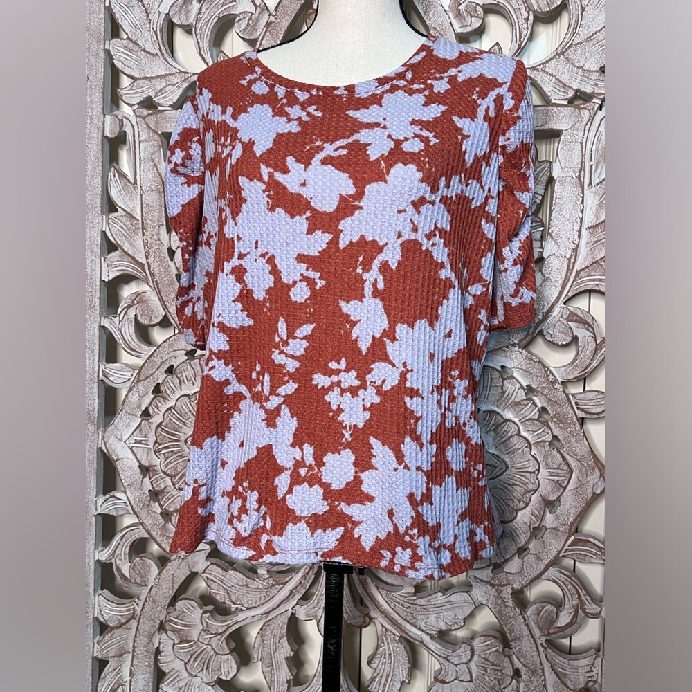 EUC Simply Vera Vera Wang Knit Floral Blouse Ruched Sleeves Sz L - Picture 2 of 6